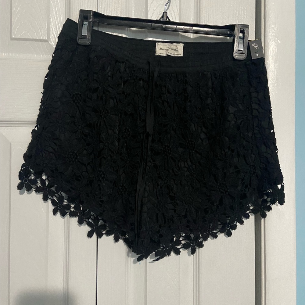 Lace shorts
